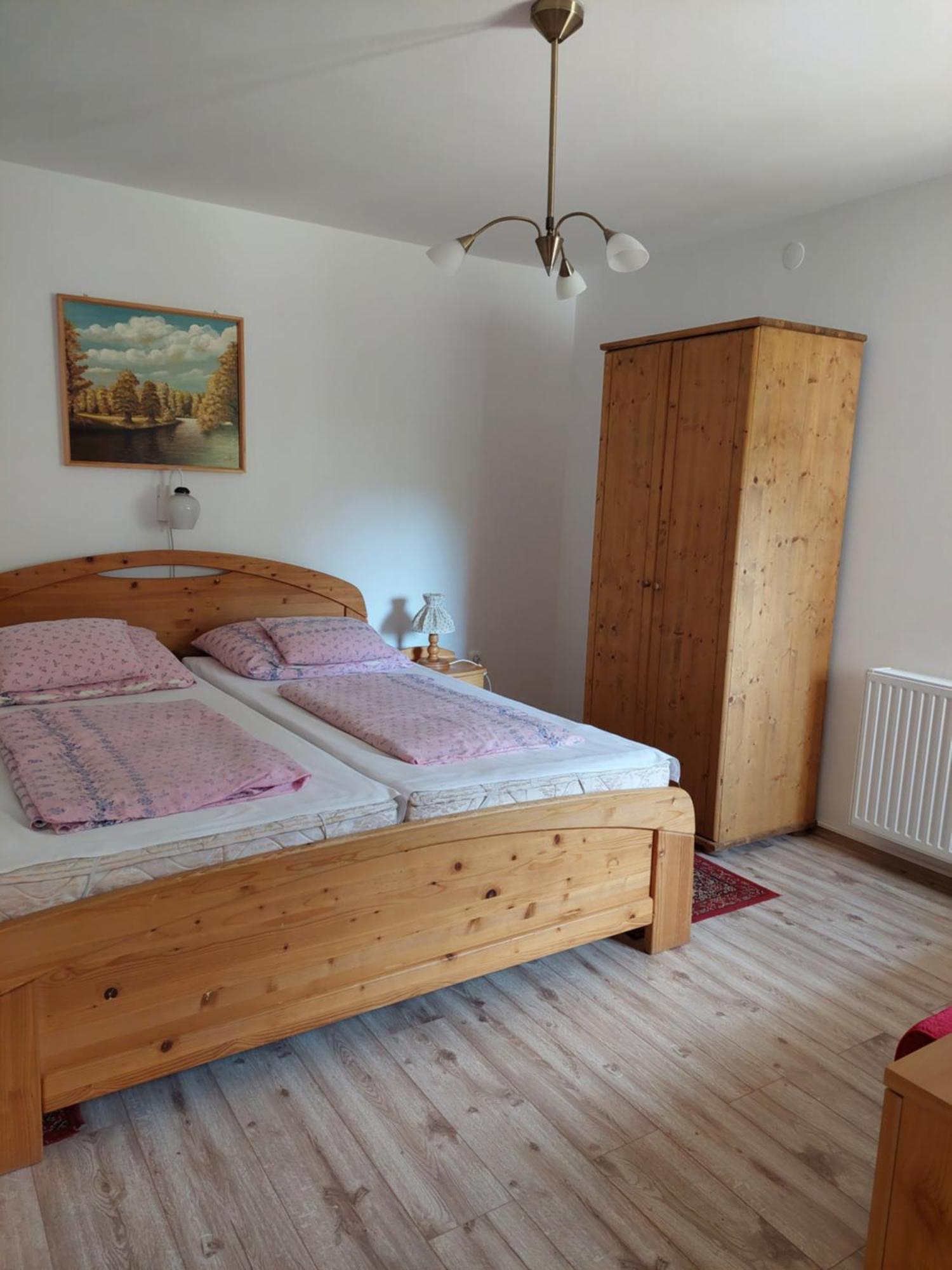 Lonci Apartman Zalakaros Εξωτερικό φωτογραφία