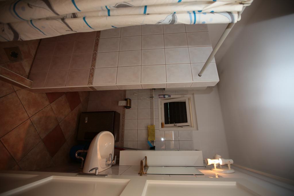 Lonci Apartman Zalakaros Εξωτερικό φωτογραφία