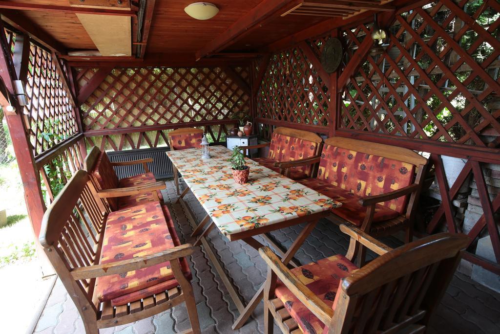 Lonci Apartman Zalakaros Εξωτερικό φωτογραφία